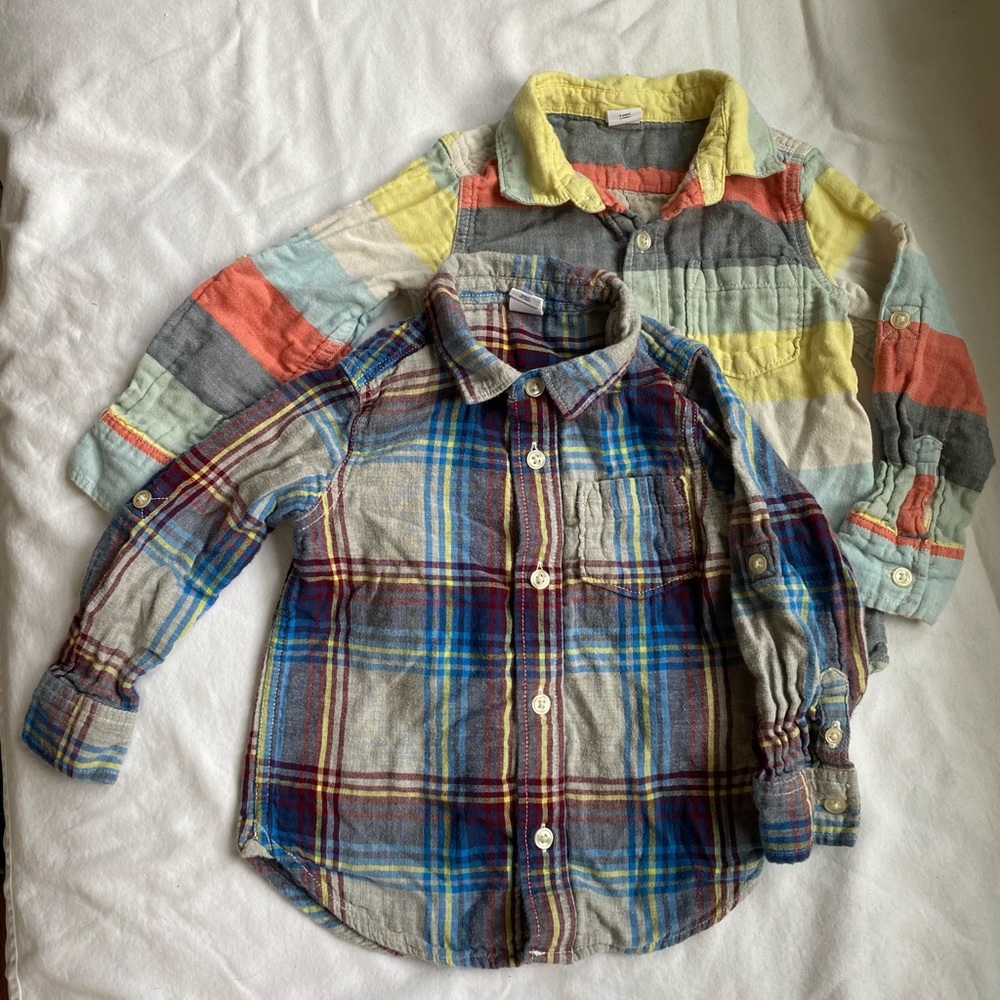 Lot of 2 Baby gap 3t button down shirts